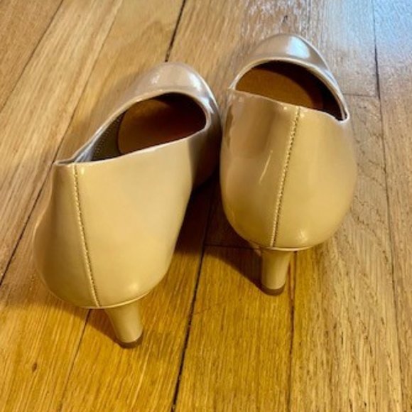 Life Stride Patent Pump - Size10 - Picture 5 of 13